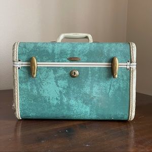 Vintage Samsonite Cosmetic Toiletry Train Case